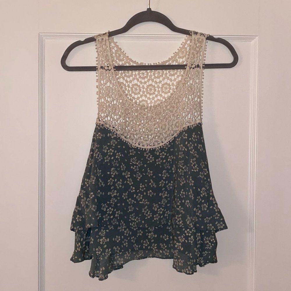 Boutique Green Floral Sleeveless Swing Blouse Top S